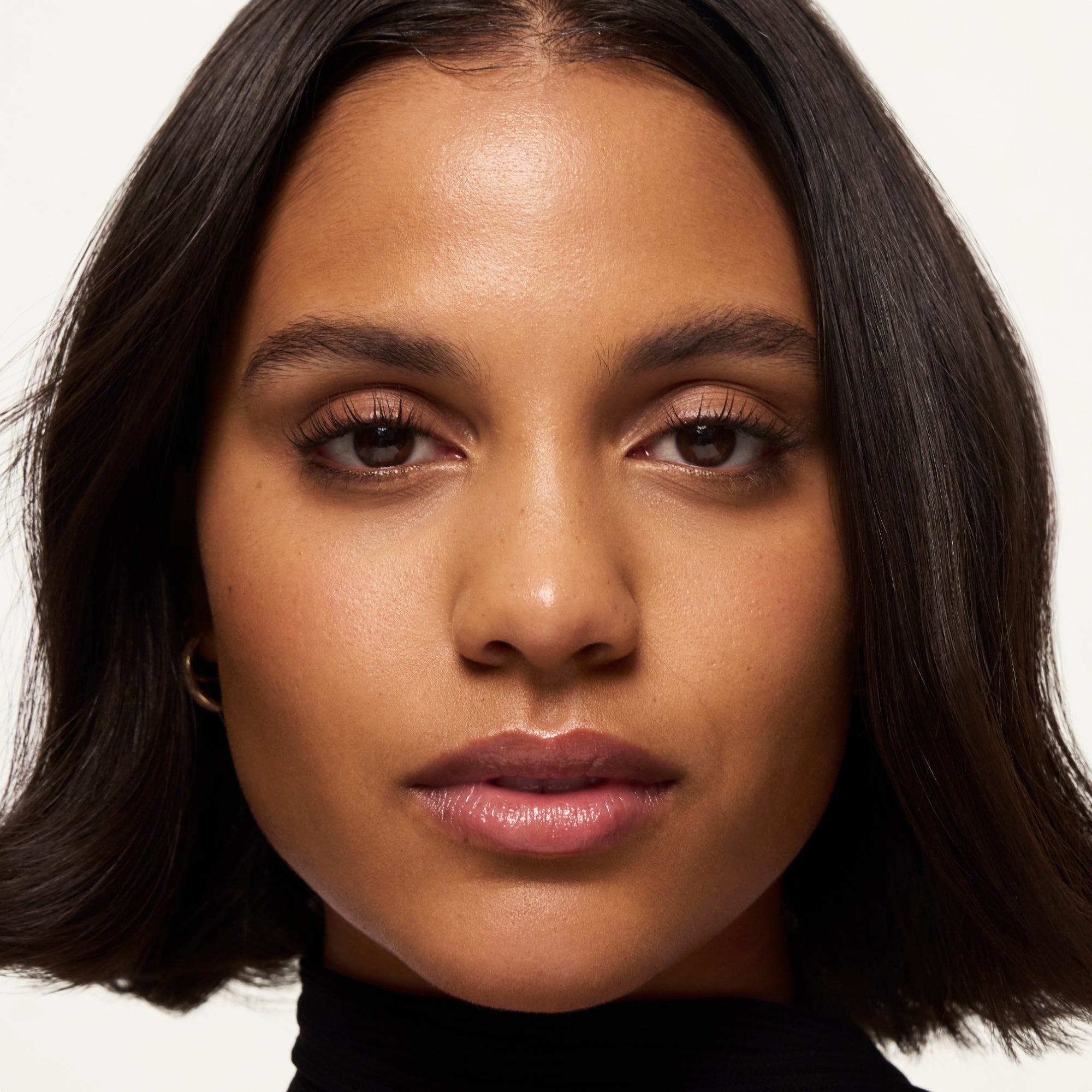 Sheer Skin Tint - Image 45