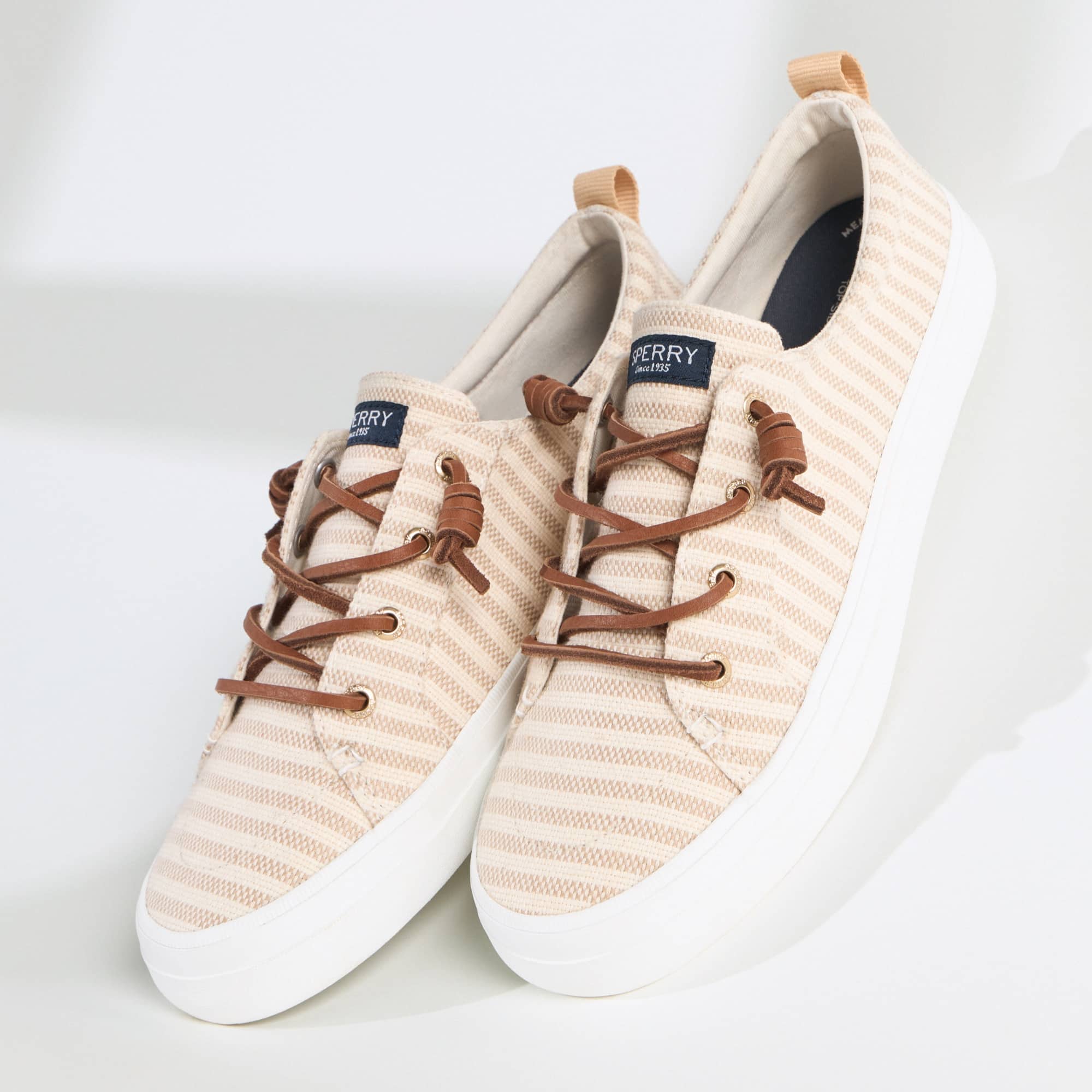 Crest Vibe Sneaker - Image 9
